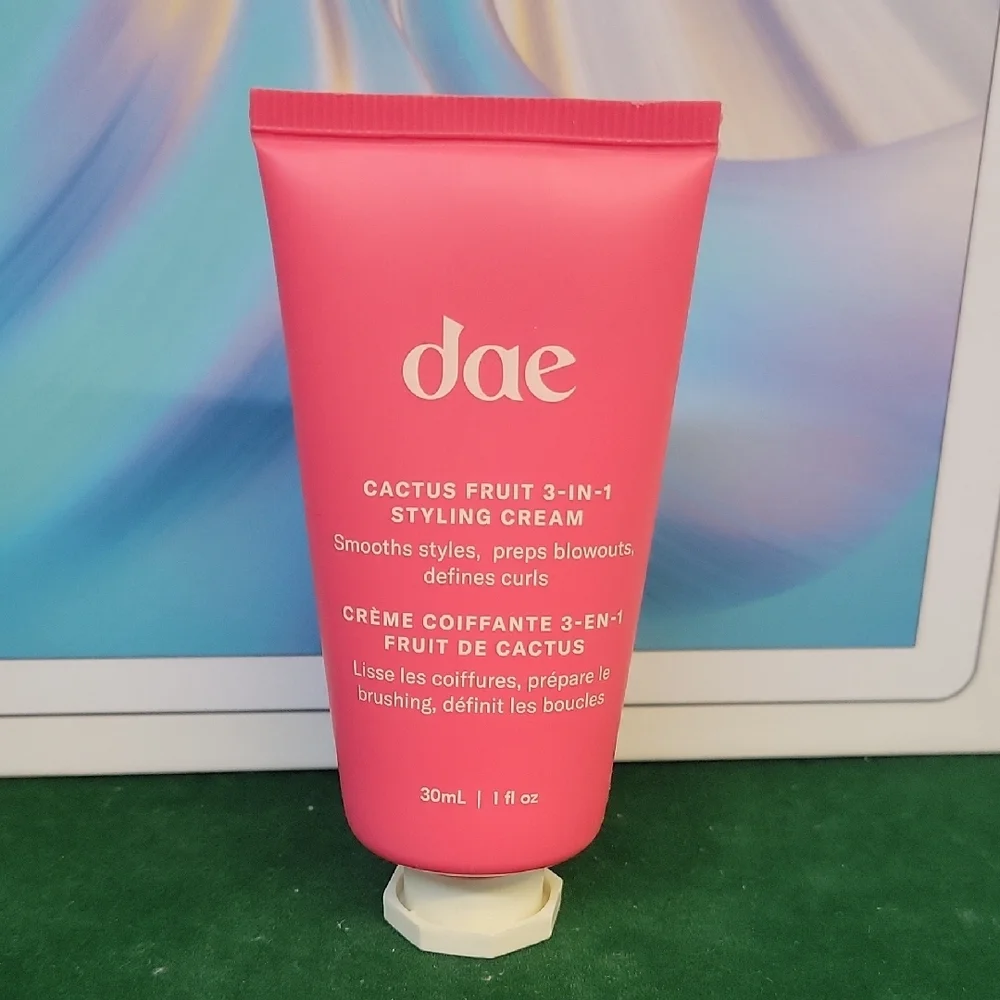 Dae Cactus Fruit 3-in-1 Styling Cream 30ml New Sealed Tube